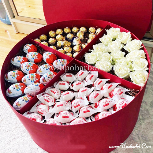 Chocolates With White Roses Big Hat Box